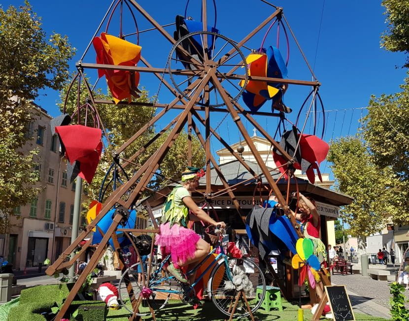 Festival de rue à la crau